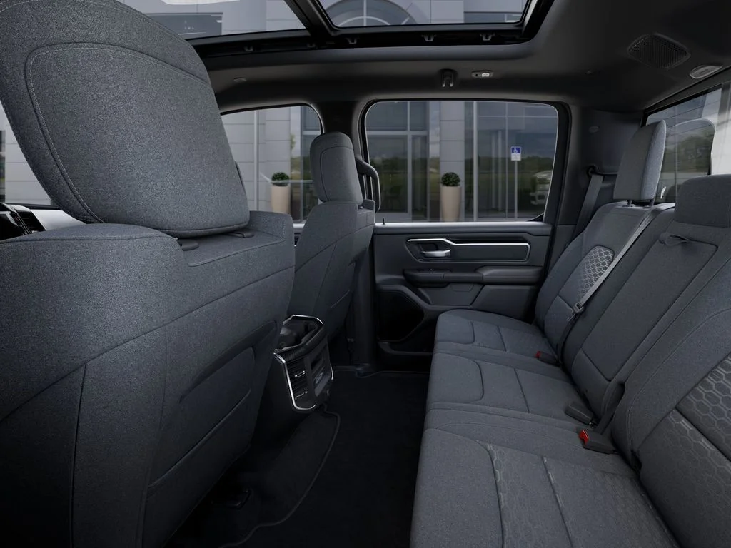 New 2026 Diamond Black Crystal Pearl-Coat Exterior Paint RAM Big Horn/Lone Star image 24