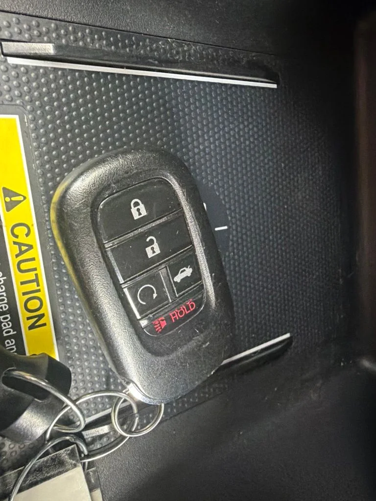 Used 2024 Gray Honda Touring image 24