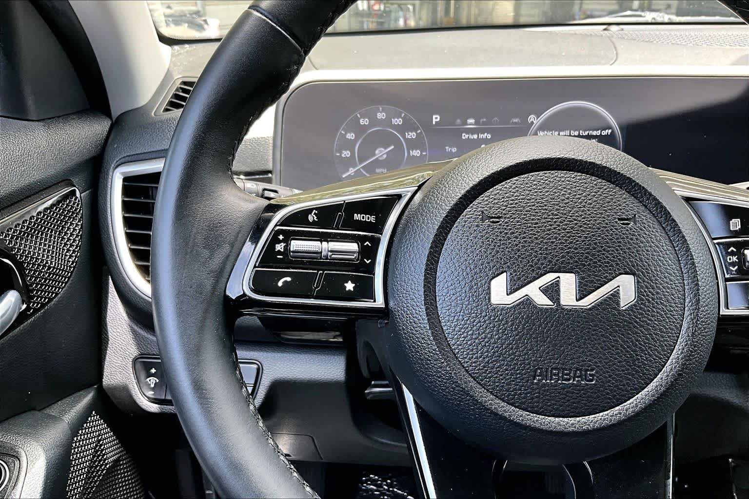 Used 2024 Fusion Black Kia S image 23