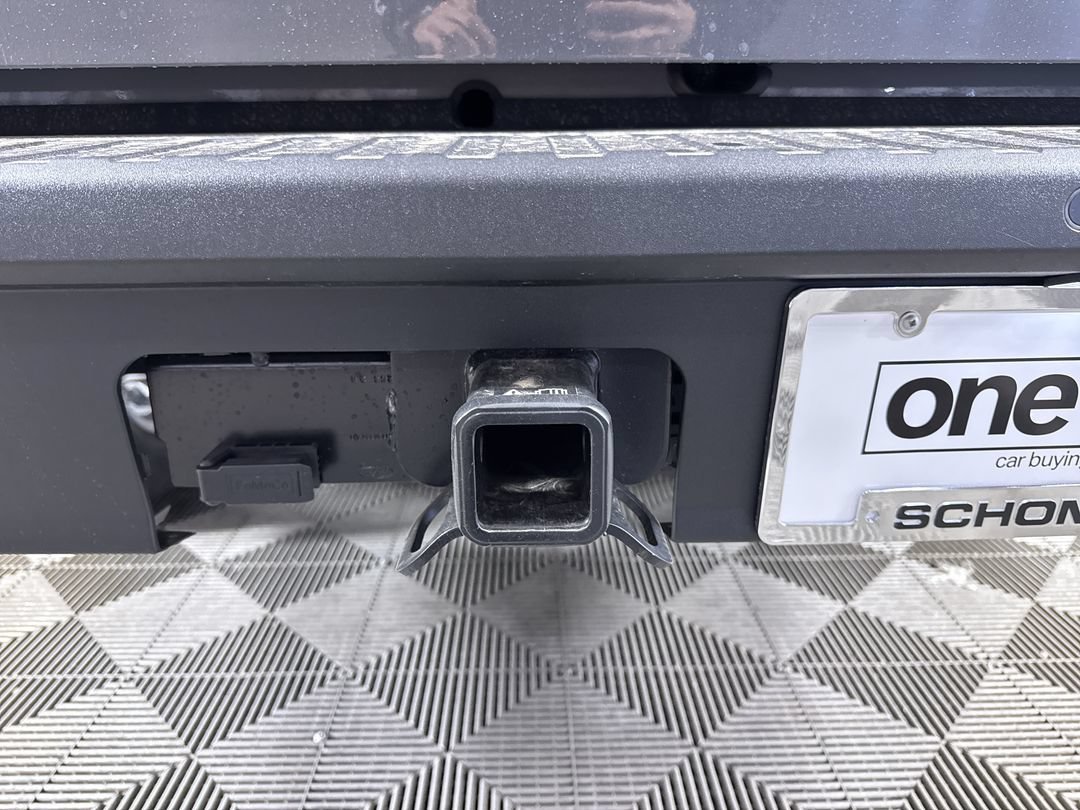 New 2026 Carbonized Gray Metallic Ford Tremor image 24