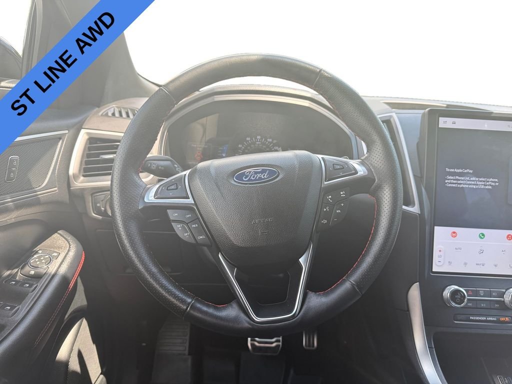 Used 2022 Black Ford ST Line image 12