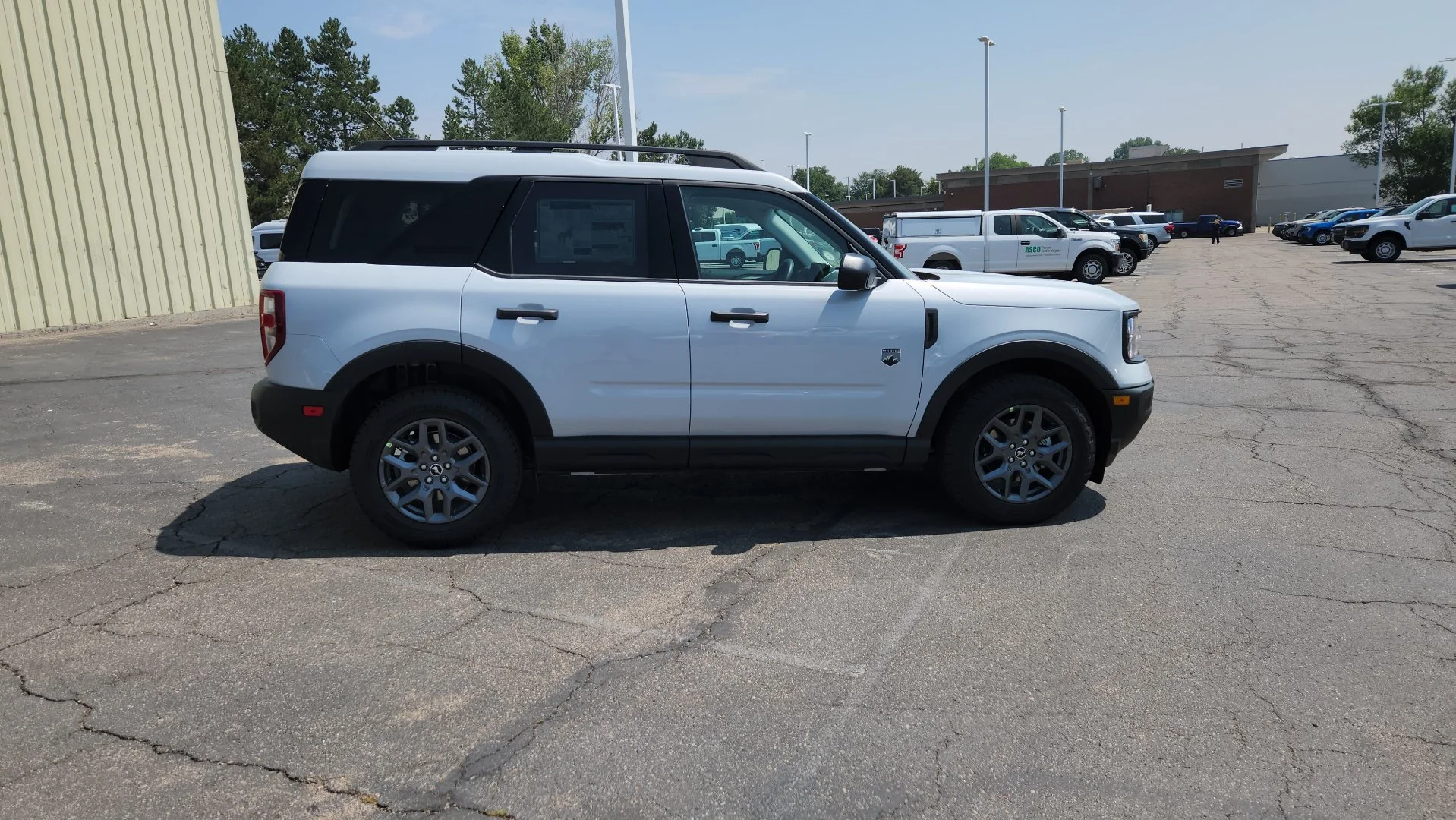 New 2026 Space White Metallic Ford Big Bend image 8