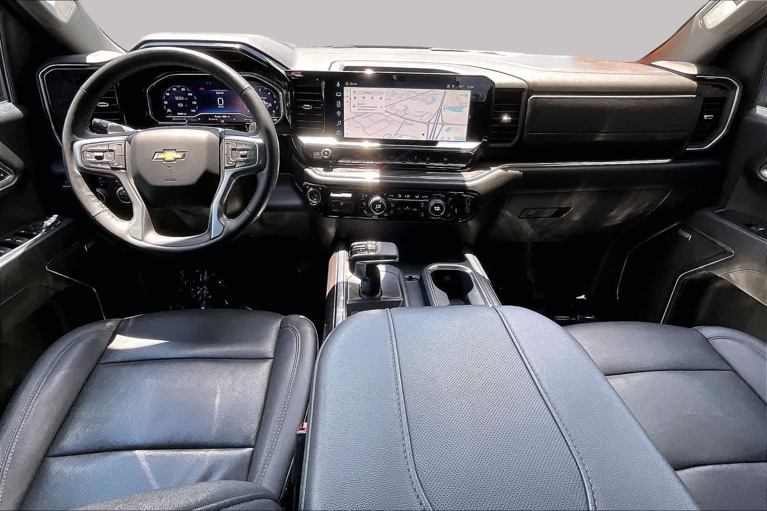 2024 Chevrolet Silverado 1500 LTZ - Photo 15