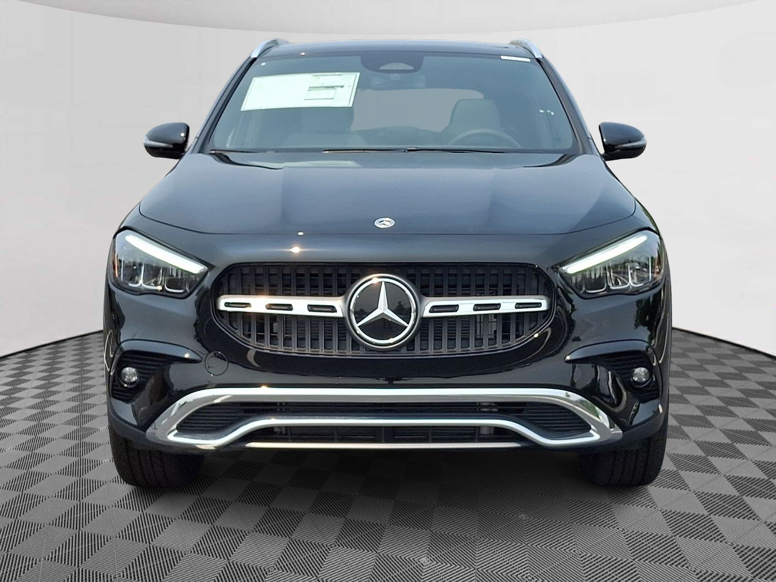New 2026 Night Black Mercedes-Benz GLA 250 image 2