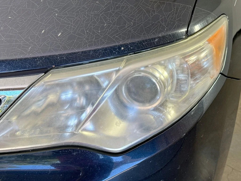 Used 2013 Gray Toyota LE image 33