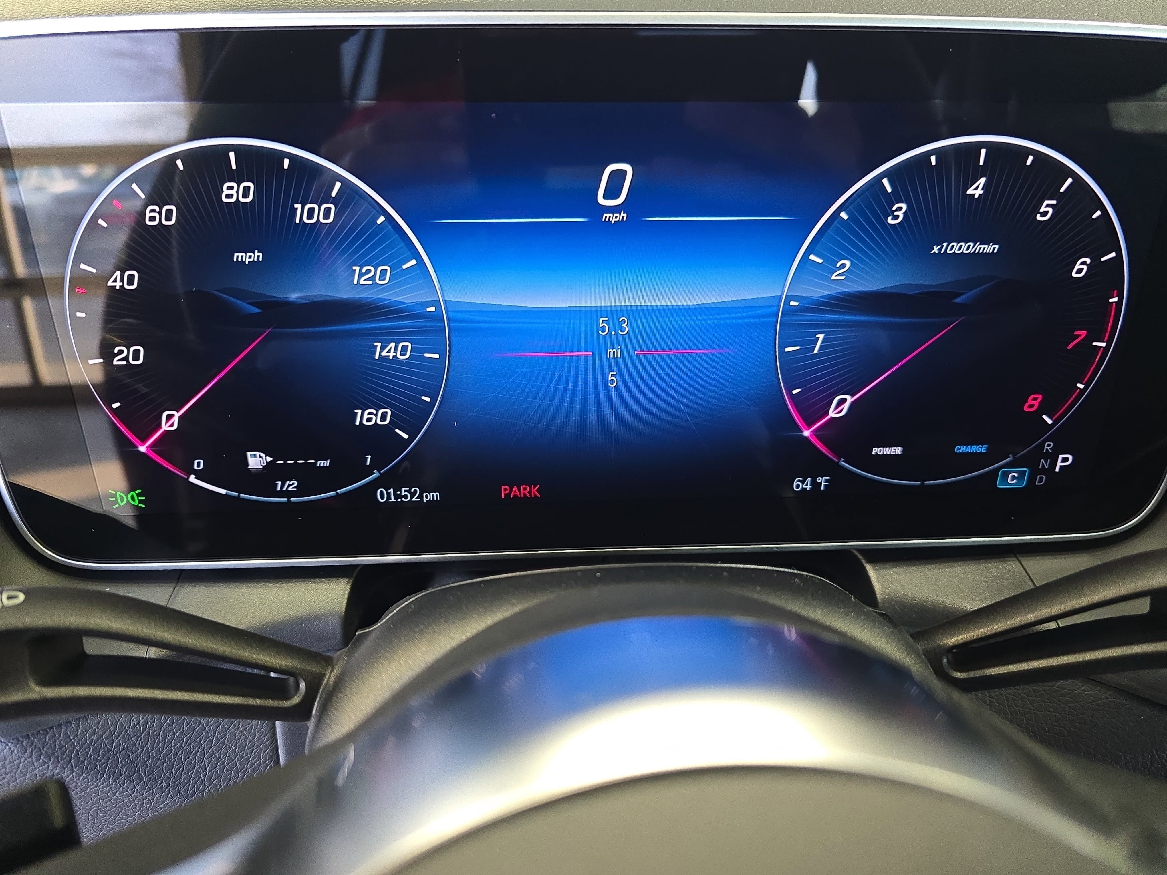 New 2026 Graphite Grey Metallic Mercedes-Benz GLC300 image 20
