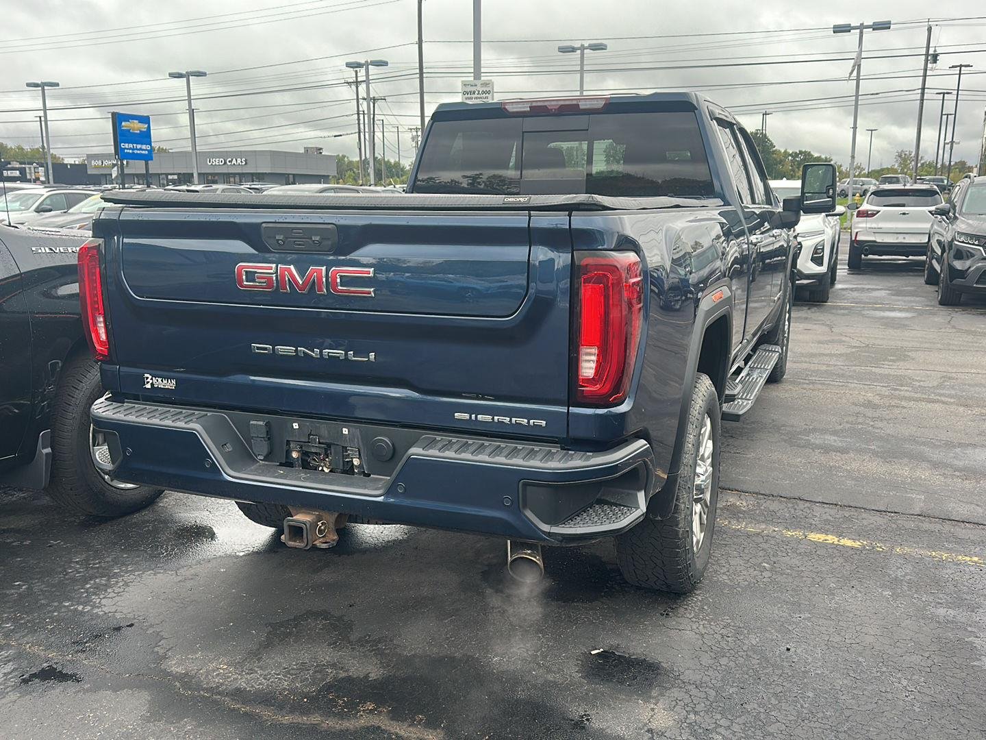 Used 2021 Pacific Blue Metallic GMC Denali image 2