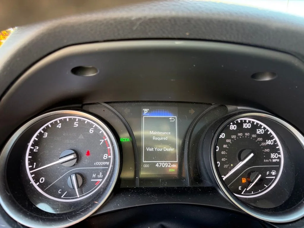 Used 2023 Silver Toyota SE image 15
