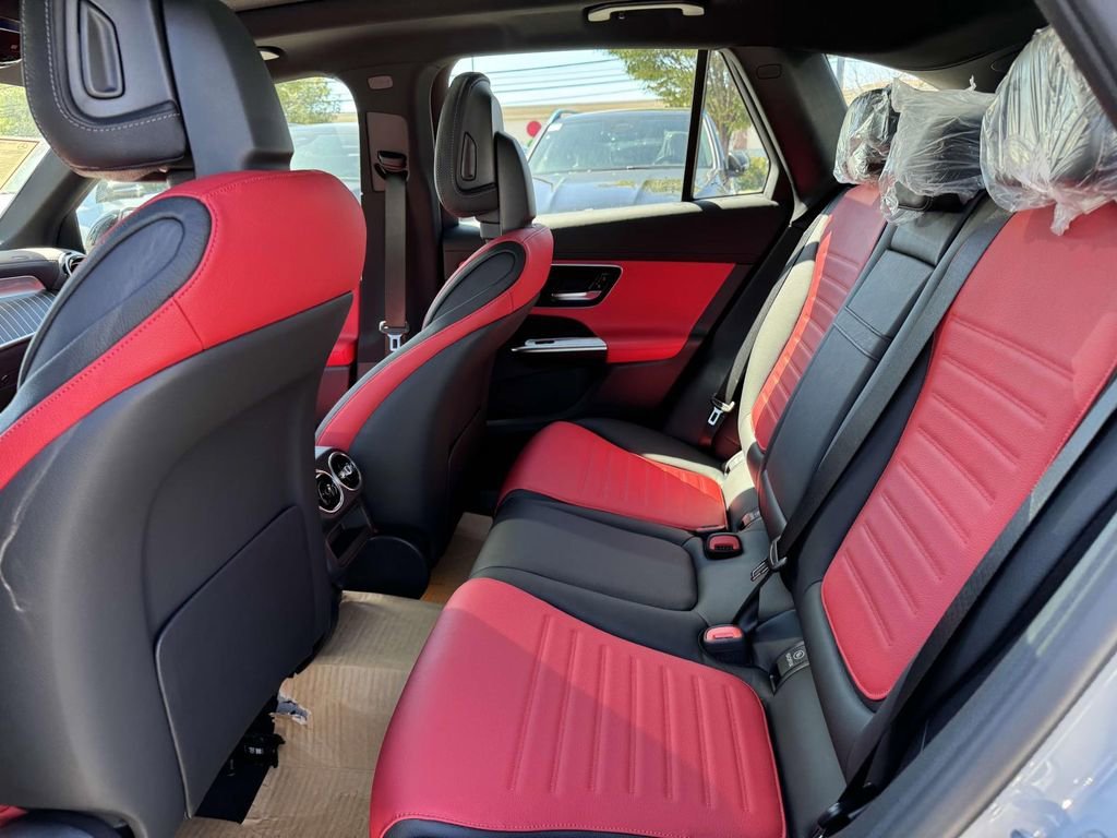 2026 Mercedes-Benz GLC AMG GLC43 - Photo 29