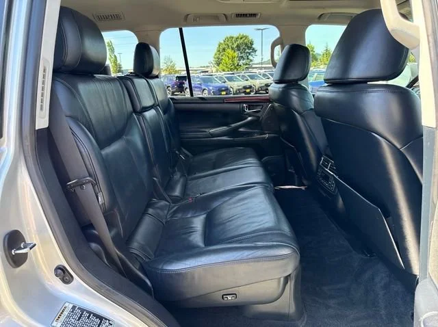 Used 2011 Black Lexus 570 image 10