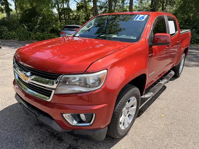 Used 2016 VICTORY RED Chevrolet LT image 7
