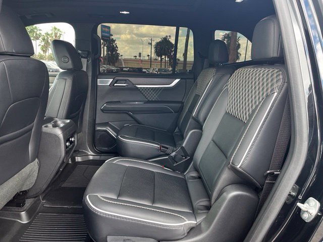 Used 2025 Ebony Twilight Metallic GMC Denali image 25