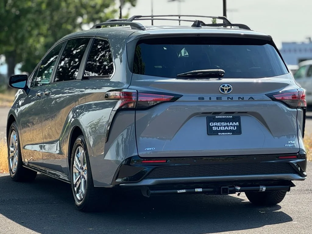 Used 2023 Cement Toyota XSE image 5