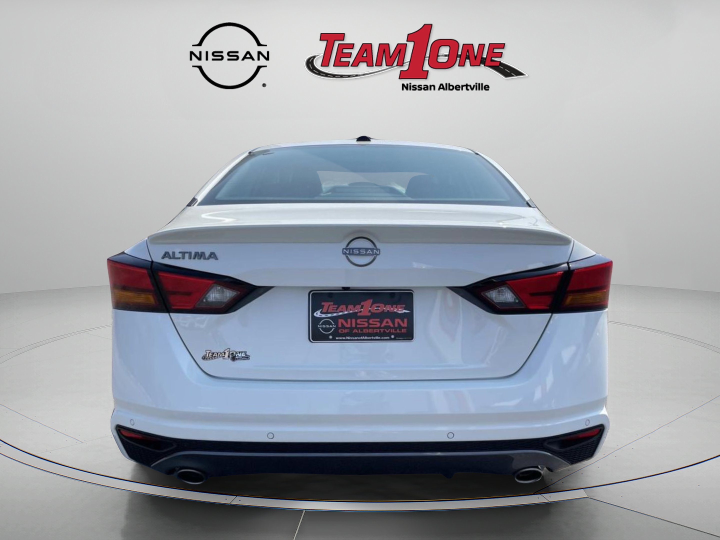 New 2026 Pearl White TriCoat Nissan 2.5 SV image 10
