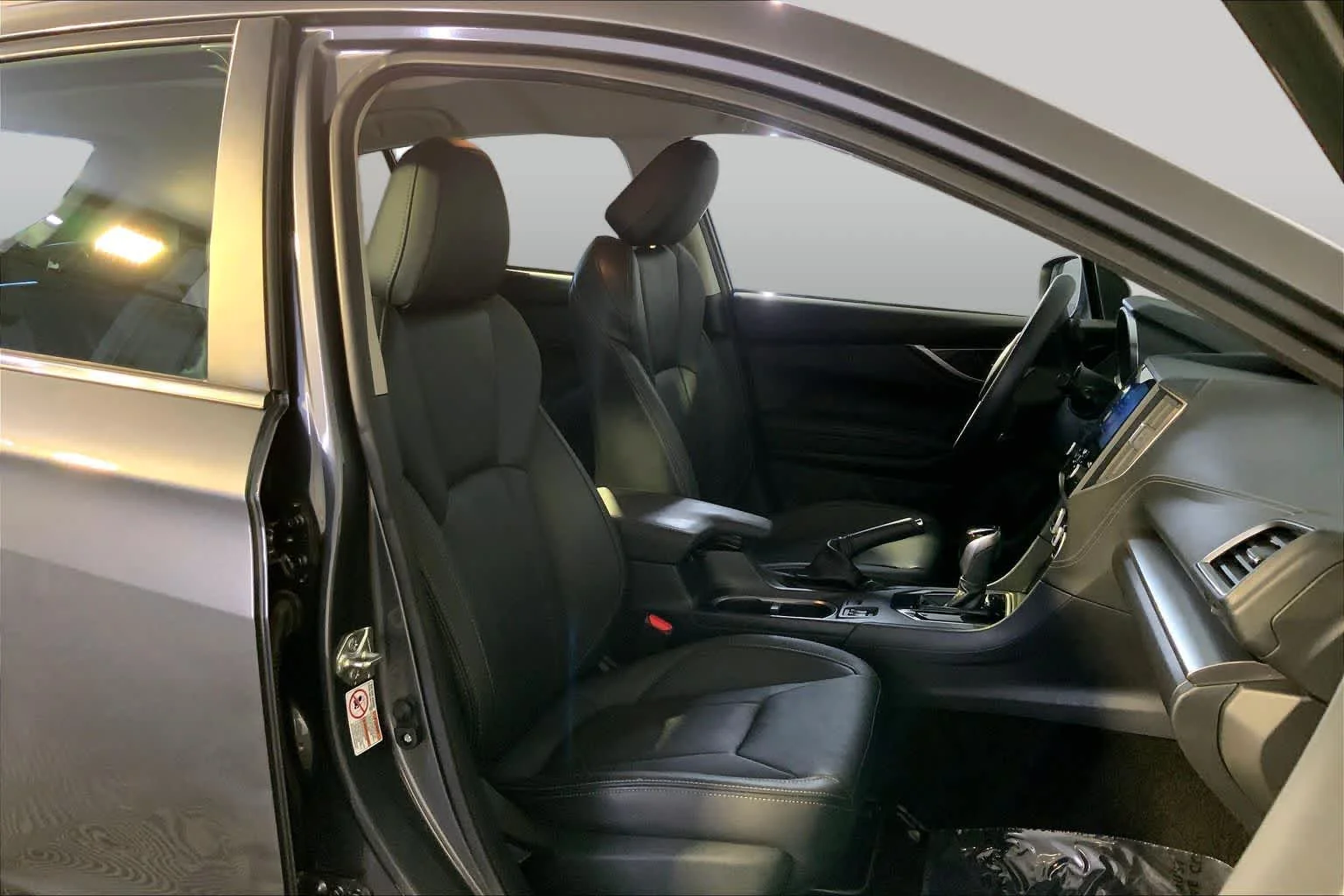 Used 2019 Magnetite Gray Metallic Subaru Limited image 8