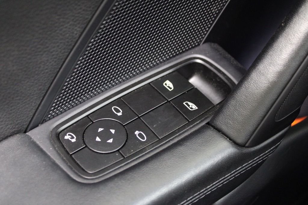 Used 2024  Porsche Carrera 4S image 18