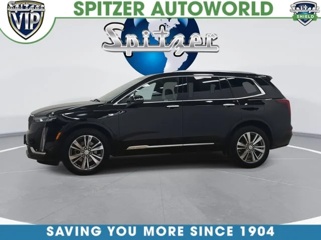 Used 2024  Cadillac Premium Luxury image 7