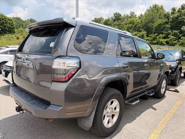 Used 2018 Magnetic Gray Metallic Toyota SR5 image 11