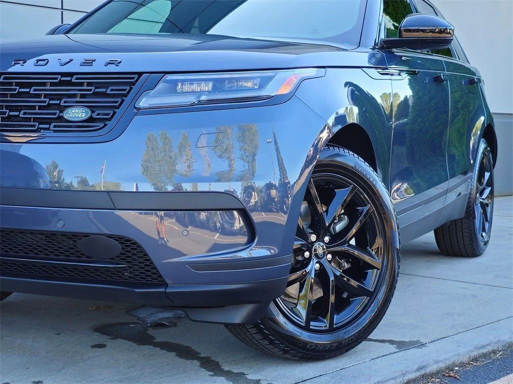 New 2025 Varesine Blue LAND ROVER S image 2
