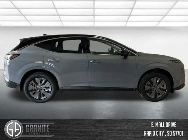 New 2025 Gray Nissan SL image 5