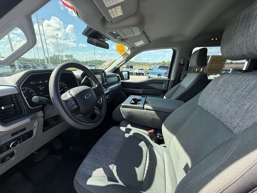 Used 2023 Blue Ford XLT image 20
