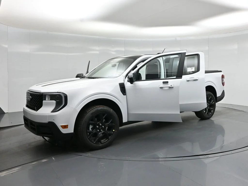 New 2026 White Ford Lariat image 30