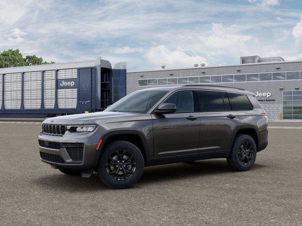 New 2026 Baltic Gray Metallic Clear-Coat Exterior Paint Jeep Altitude image 35