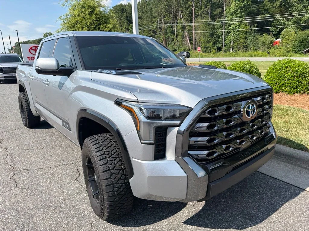 Used 2024 Silver Toyota Platinum image 5