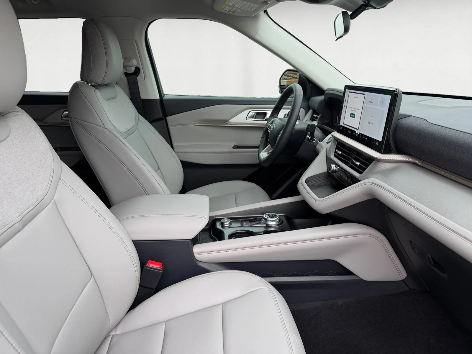 New 2026 Carbonized Gray Metallic Ford Active image 15