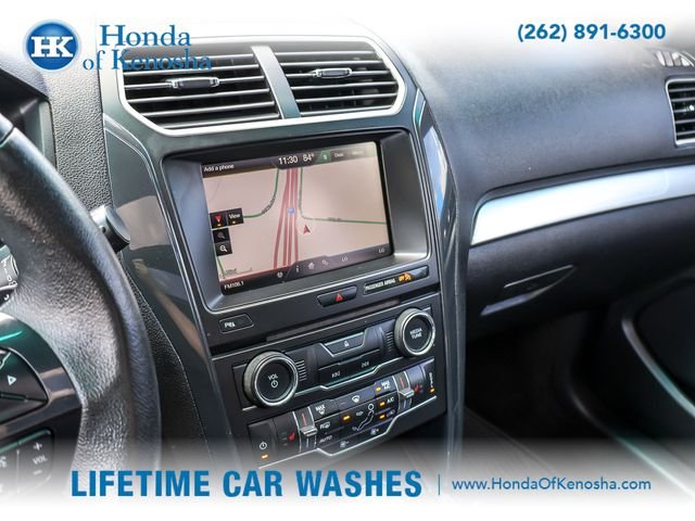 Used 2016 Magnetic Ford XLT image 17