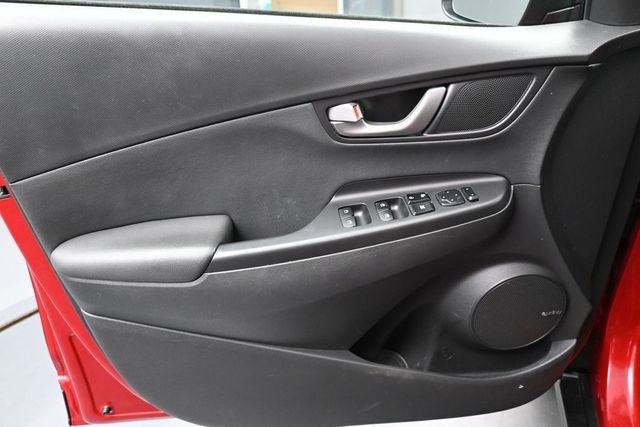 Used 2021 Red Hyundai Limited image 13