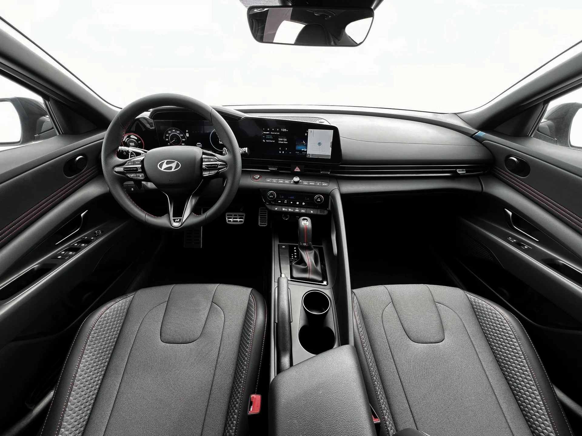 2025 Hyundai Elantra N Line - Photo 13