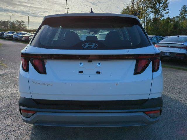 New 2026 White Hyundai SE FWD image 6