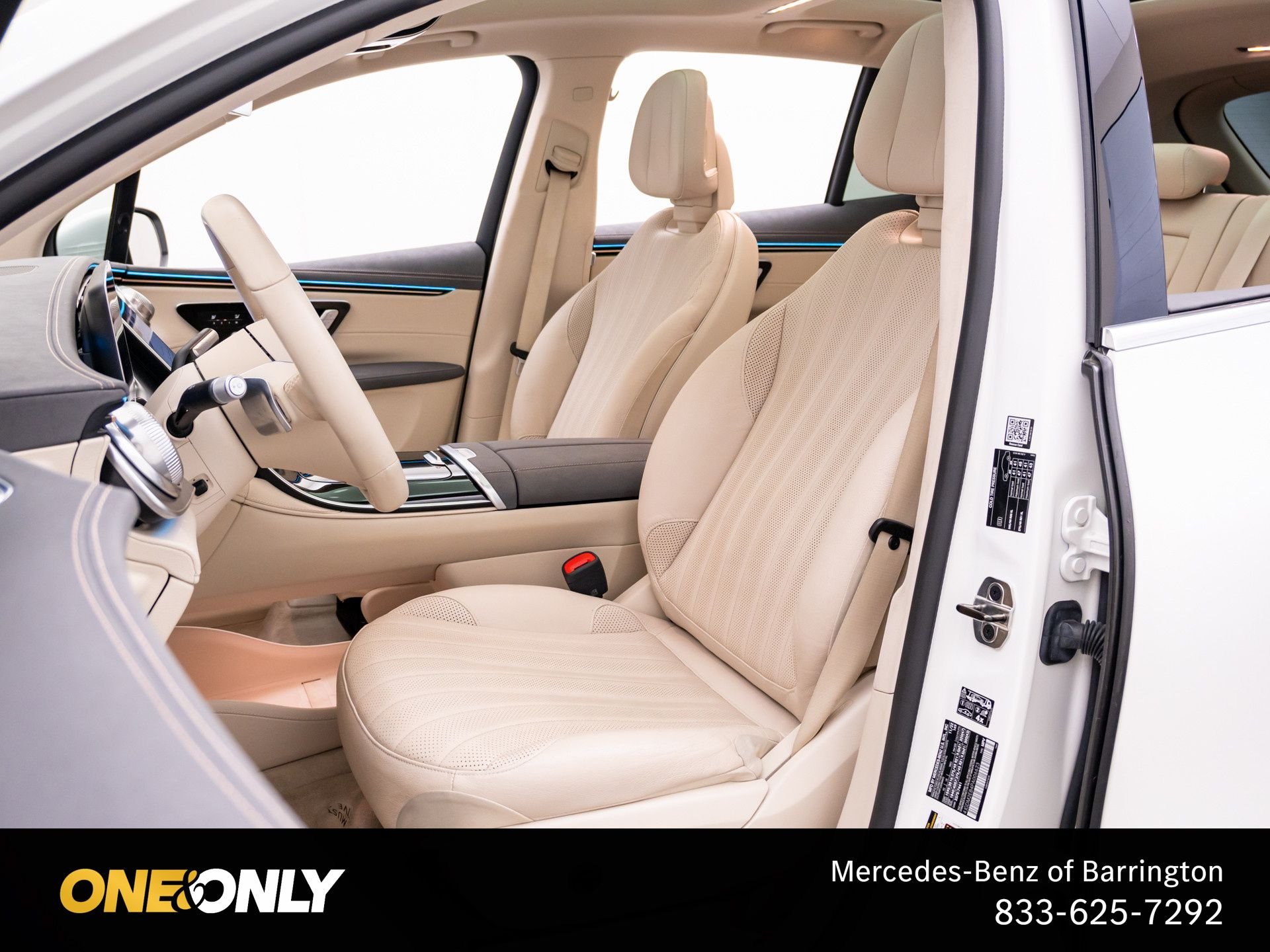 Used 2023 White Mercedes-Benz 450 image 15