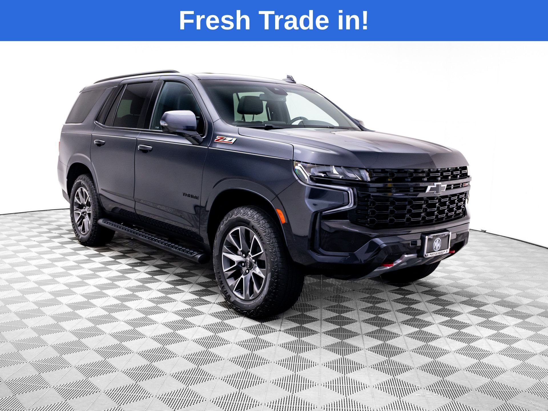 Used 2024 Gray Chevrolet Z71 image 7