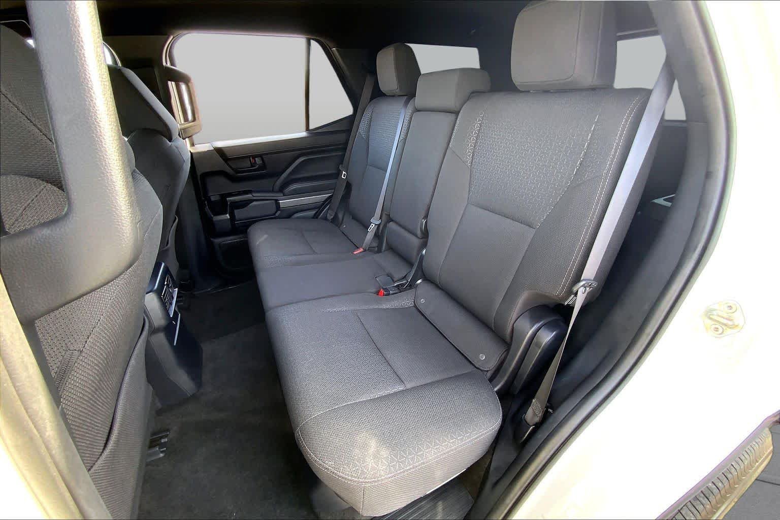 Used 2025 Ice Cap Toyota SR5 image 20