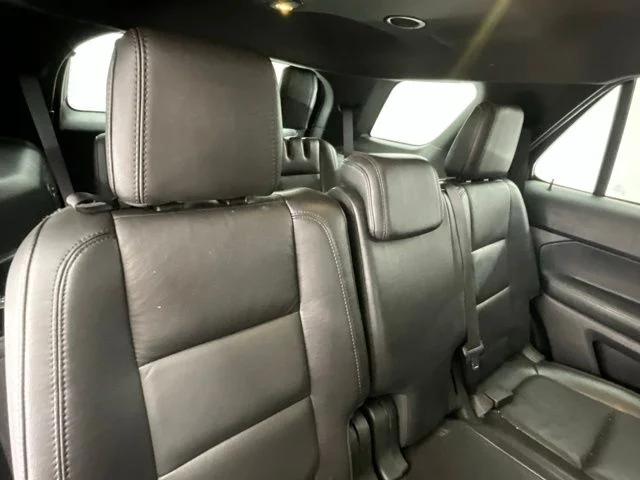 Used 2015 Silver Ford XLT image 14