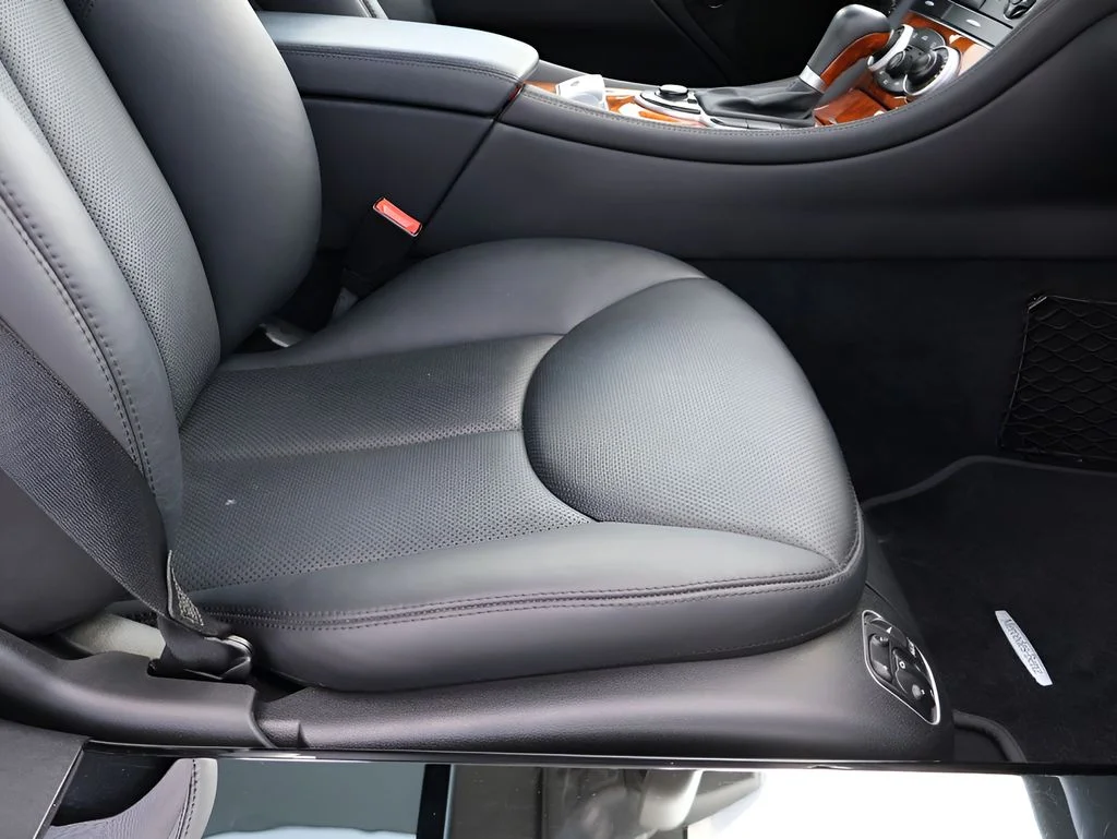 Used 2008 Iridium Silver Metallic Mercedes-Benz SL 550 image 13