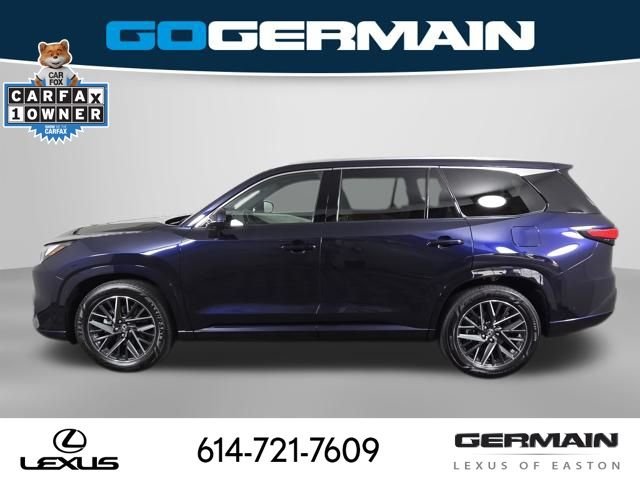 Used 2025  Lexus 350 Luxury image 11