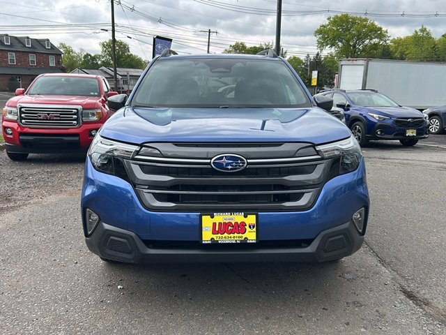 New 2026 DAYBREAK BLUE PEARL Subaru Premium Hybrid image 3