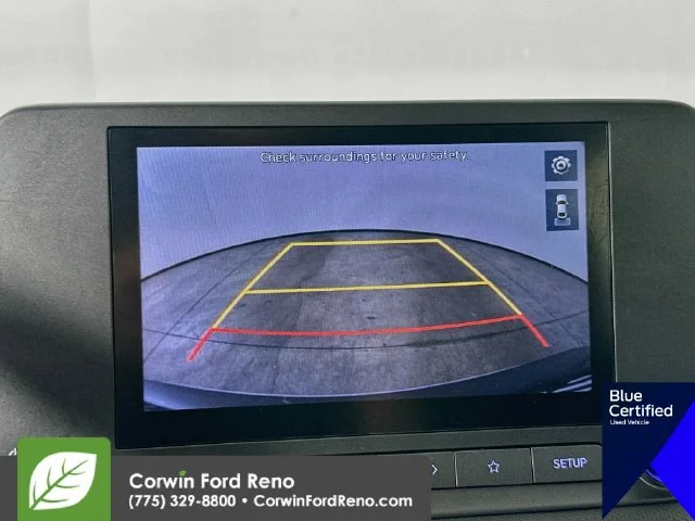 Used 2022 Ultra Black Hyundai SE image 17