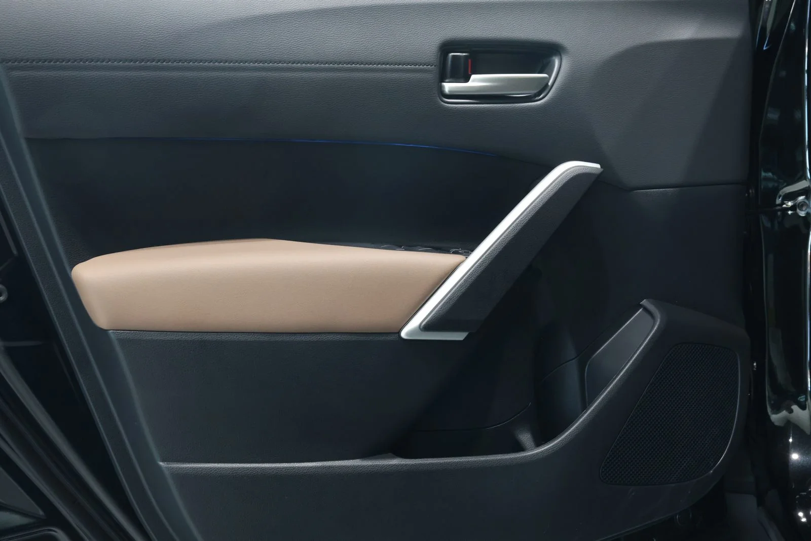 New 2026 Jet Black Toyota XLE image 22