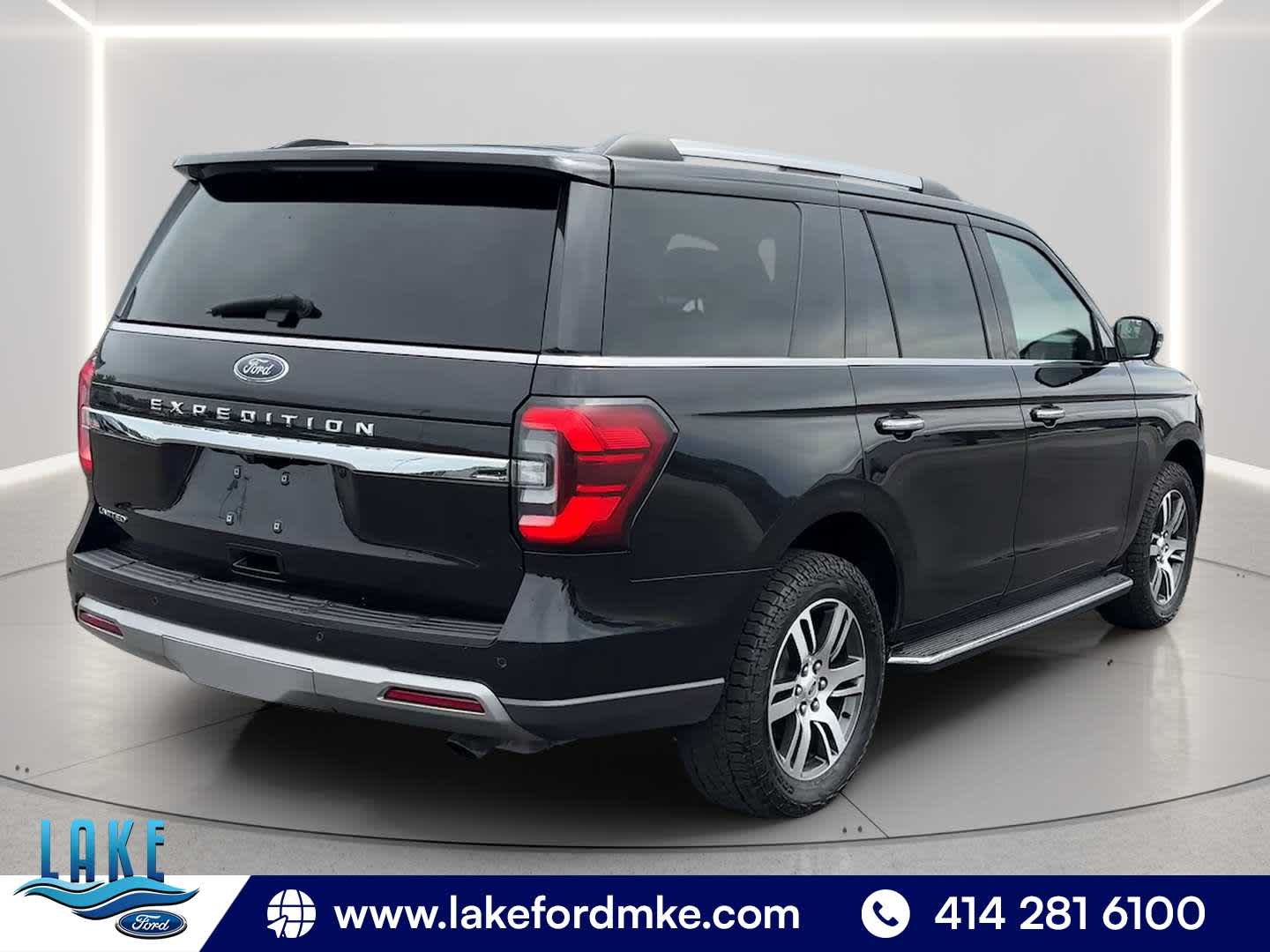 Used 2023 Agate Black Metallic Ford Limited image 9