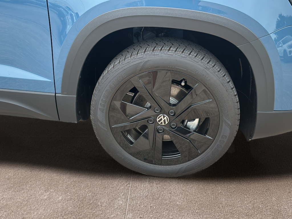 New 2026 Blue Volkswagen 1.5T SE image 9