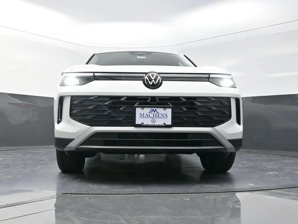 2026 Volkswagen Tiguan SE - Photo 22