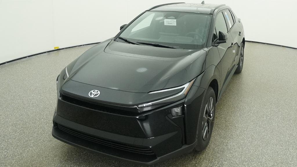 New 2026 Midnight Black Metallic Toyota XLE image 20