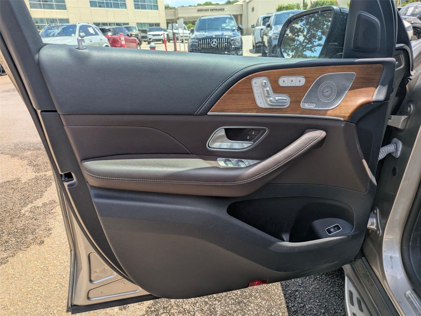 Used 2022 Mojave Silver Metallic Mercedes-Benz GLE 350 image 7