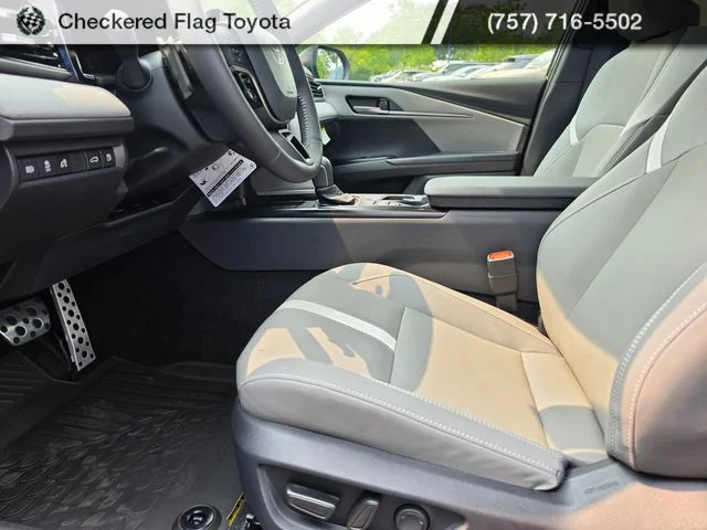 New 2026 Underground Toyota SE image 4