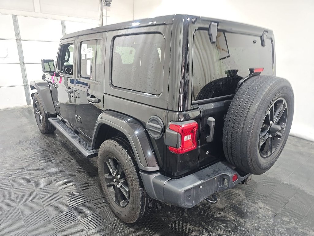 Used 2020 Black Jeep Unlimited Sahara image 6
