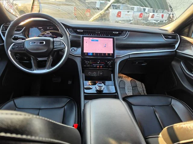 Used 2025 White Jeep Limited image 13